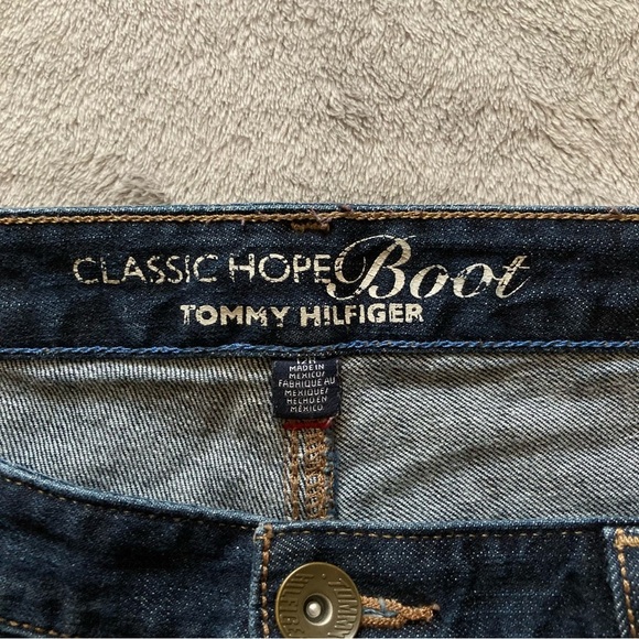 Tommy Hilfiger Classic Hope Boot Mid Rise Jeans in Dark Wash | Size 12R - Picture 2 of 12